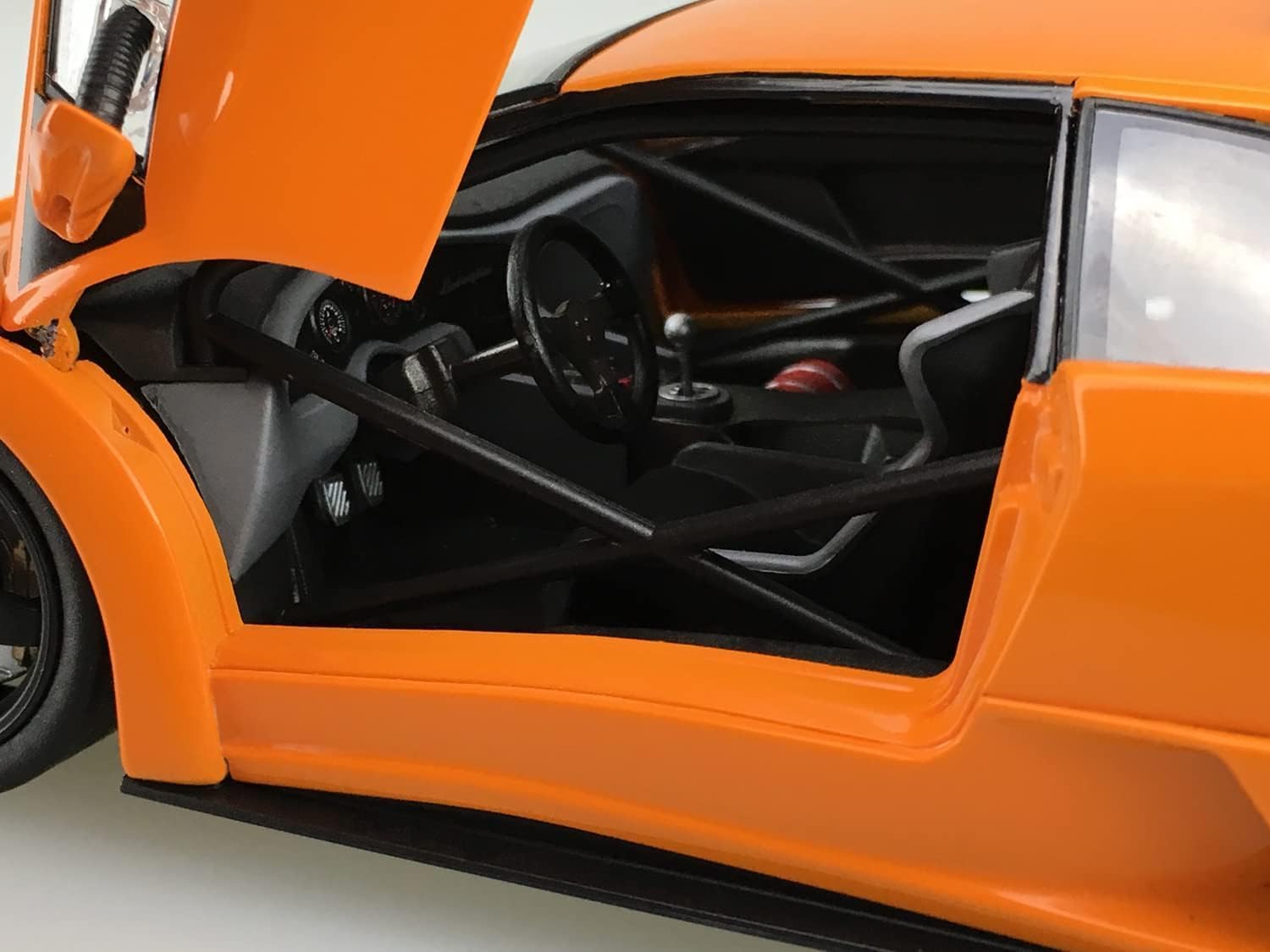 Aoshima 1/24 The Supercar No. 20 '99 Lamborghini Diablo GTR - BanzaiHobby