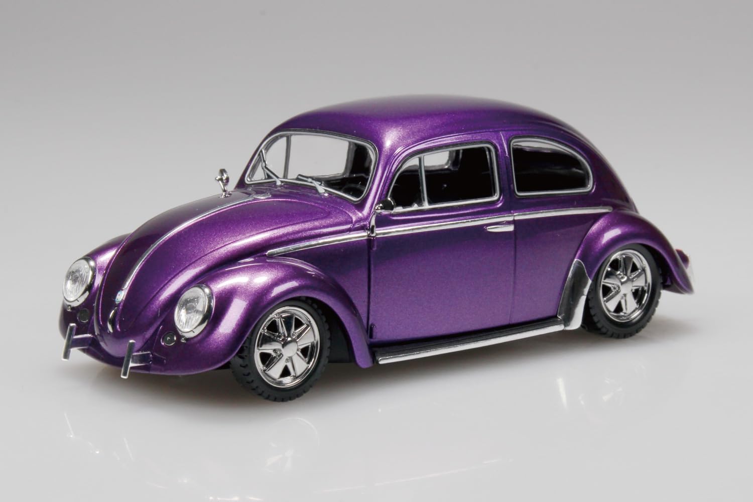 Aoshima 1/32 Rakupla Snap Kit No. 20CU-MP Volkswagen Beetle Custom (Metallic Purple) - BanzaiHobby