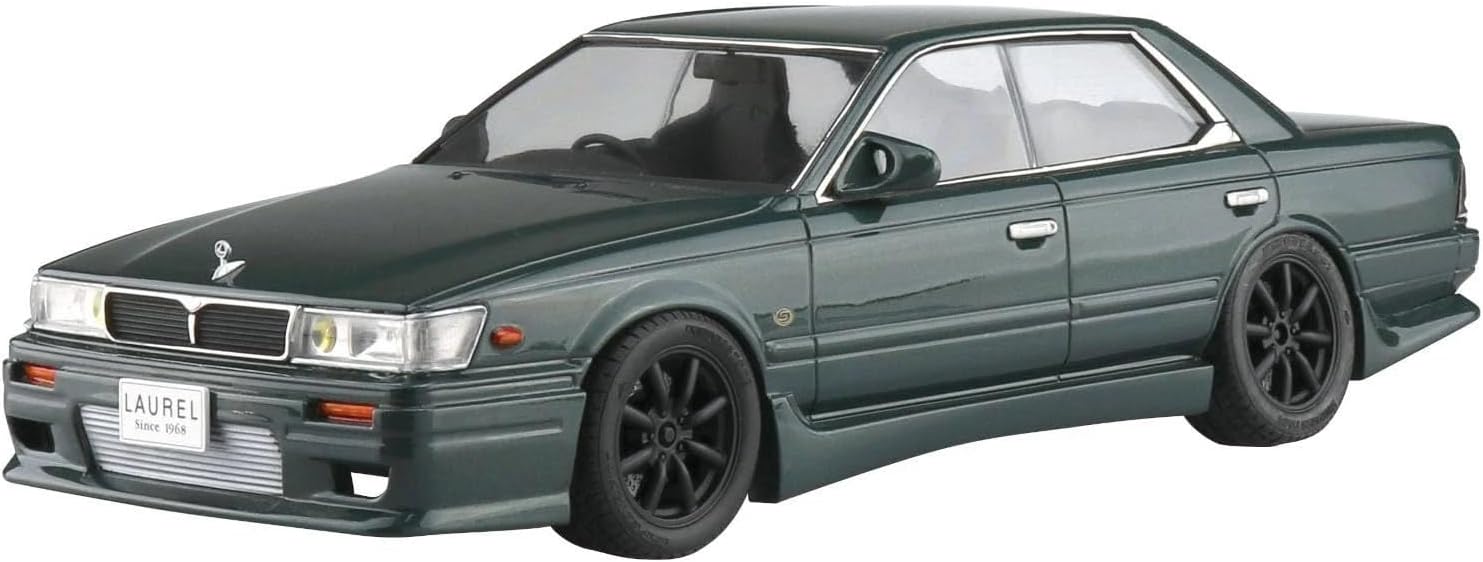 Aoshima 1/24 The Tuned Car No.83 HC33 Laurel '91 Aero Custom (Nissan)