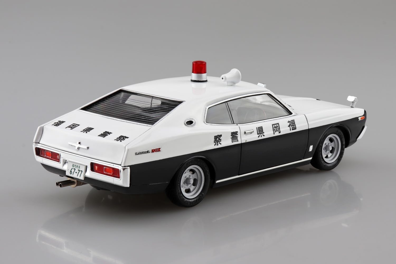 Aoshima 1/24 Seibu Keisatsu No.10 C130 Laurel HT Investigation Patrol Car - BanzaiHobby