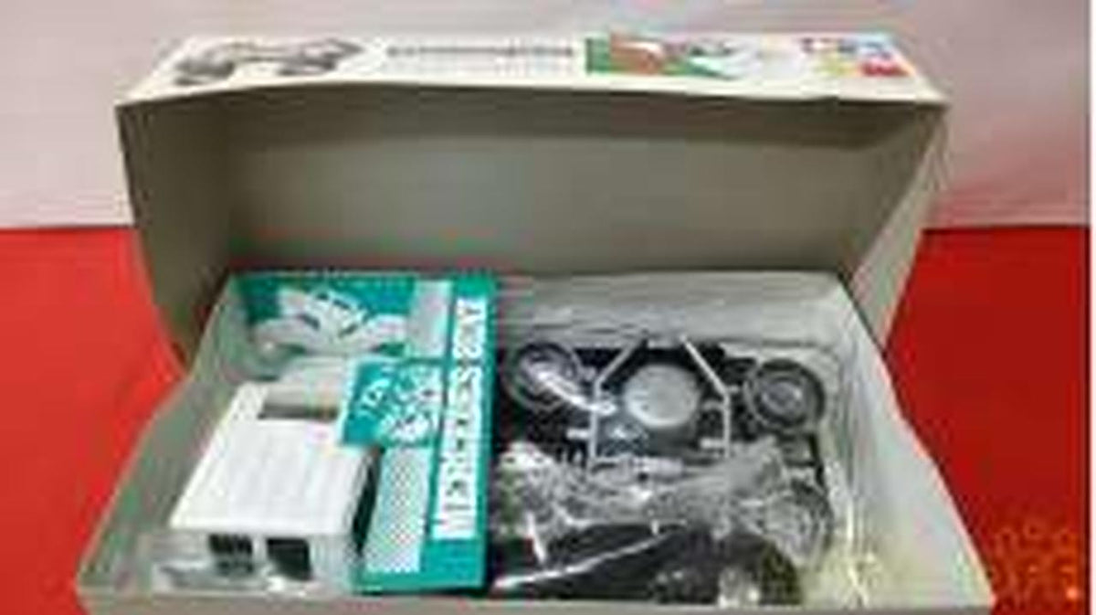Tamiya Mercedes-Benz 280CE Plastic Model Mini 4WD 19008 - Banzai Thrifting | BanzaiHobby