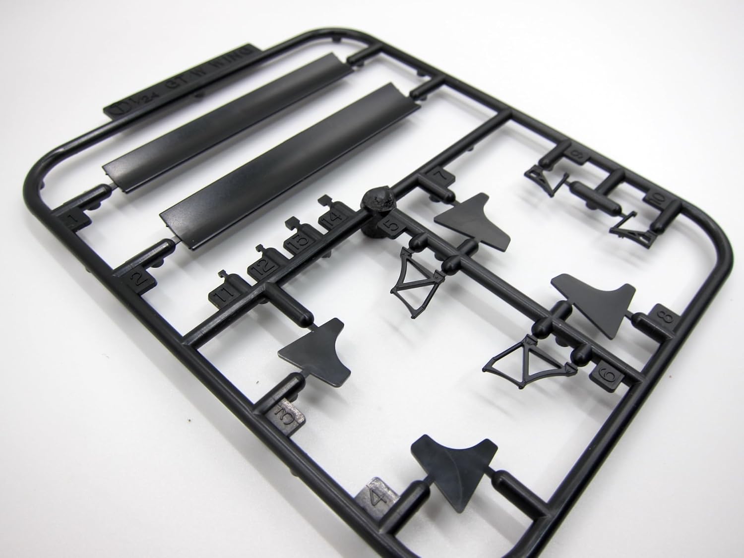 Fujimi ID-327 1/24 Inch Up Series No.327 Subaru Impreza Sti Version VI (with GT and W Wing) - BanzaiHobby