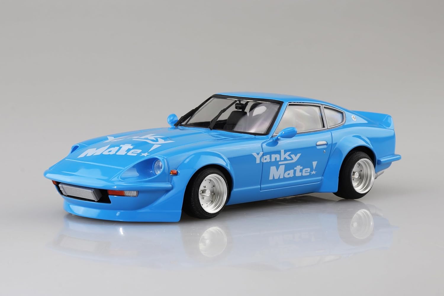 Aoshima 1/24 Shakotan Boogie No.2 Akira's Z - BanzaiHobby
