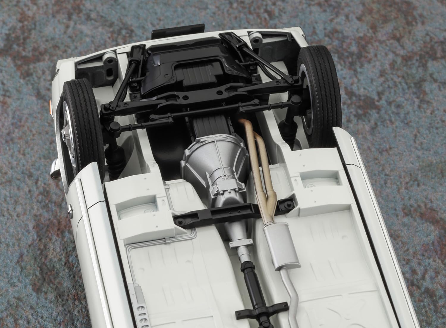 Hasegawa HC067 1/24 Nissan Laurel HT 2000SGX (KHC130) Late Version (1973)