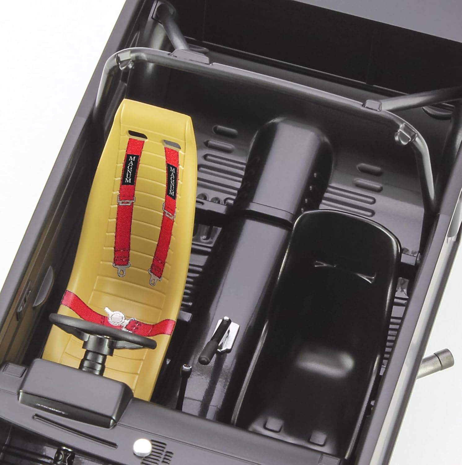 Hasegawa 20734 1/24 Asano Racing Service Starlet KP61 1982 Starlet Grand Cup Race Champion - BanzaiHobby