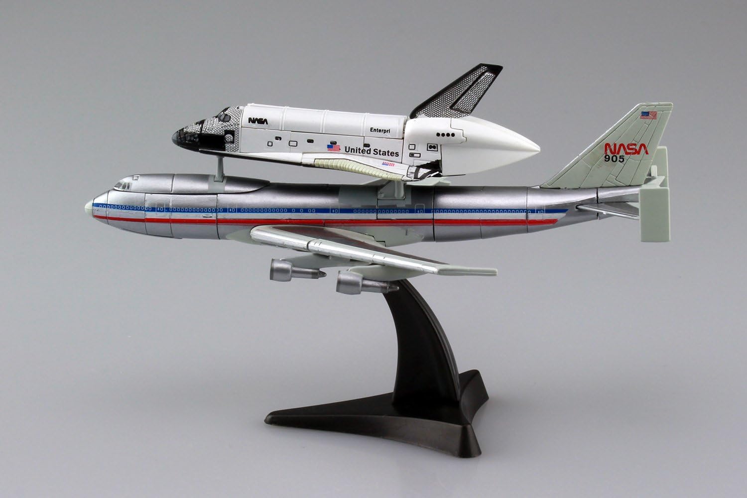 Aoshima 1/450 4D Puzzle Space Shuttle on 747 - Aoshima Banzai Hobby