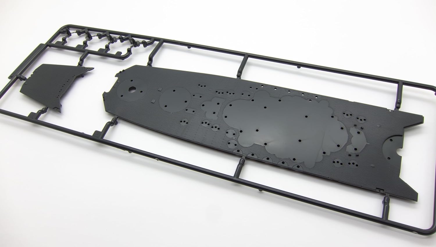 Fujimi NEXT-1EX-4 1/700 Japanese Navy Battleship Yamato (Black Deck) with Etching Parts - BanzaiHobby