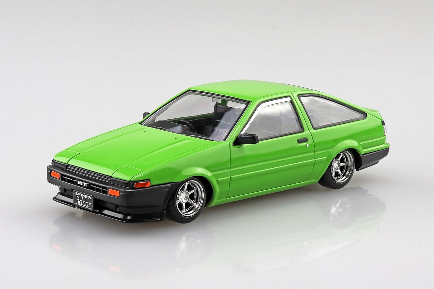 Aoshima 1/32 Easy Plastic Snap Kit No.11CU-GN Toyota Sprinter Trueno Custom (Green) - BanzaiHobby