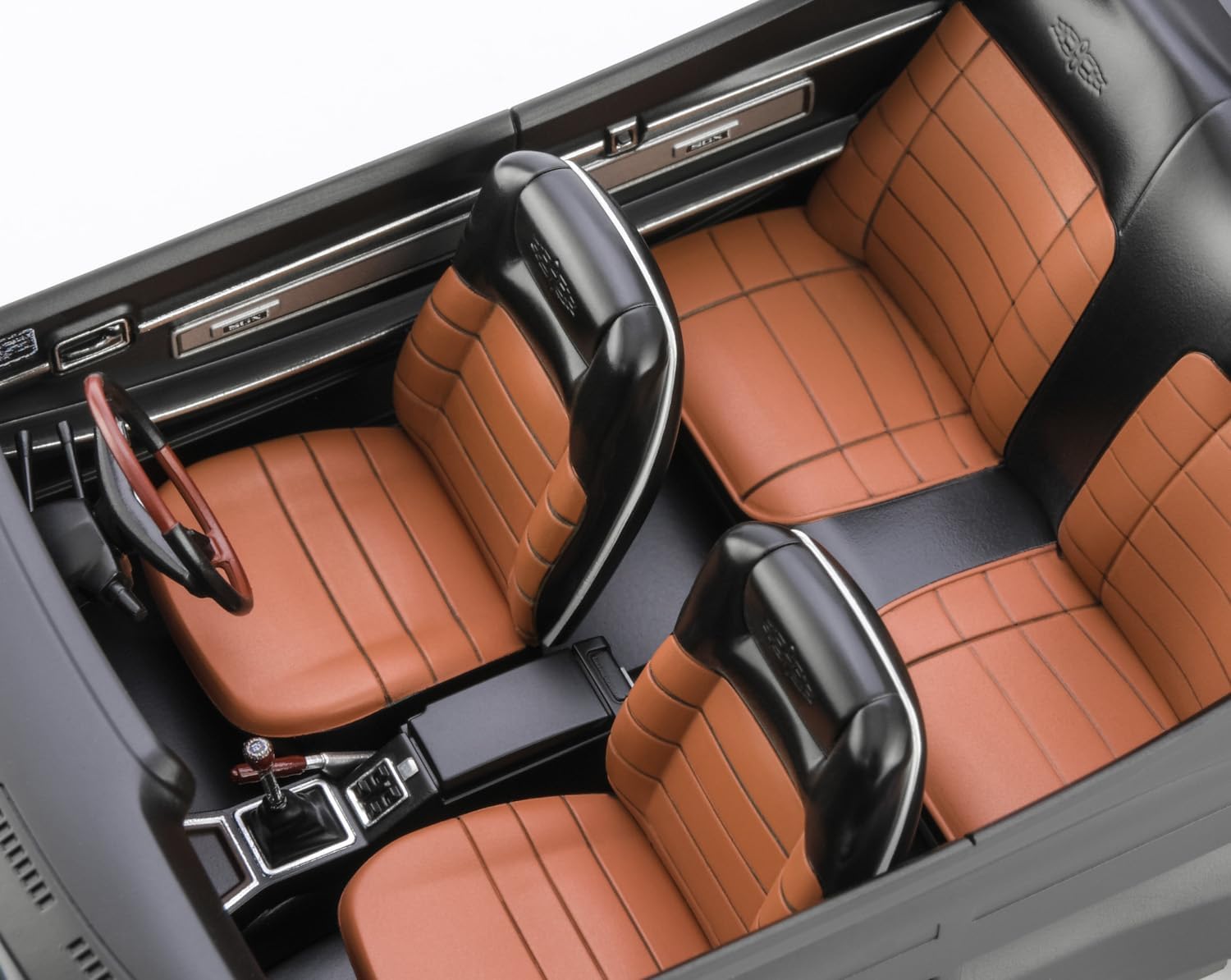 Hasegawa HC067 1/24 Nissan Laurel HT 2000SGX (KHC130) Late Version (1973)