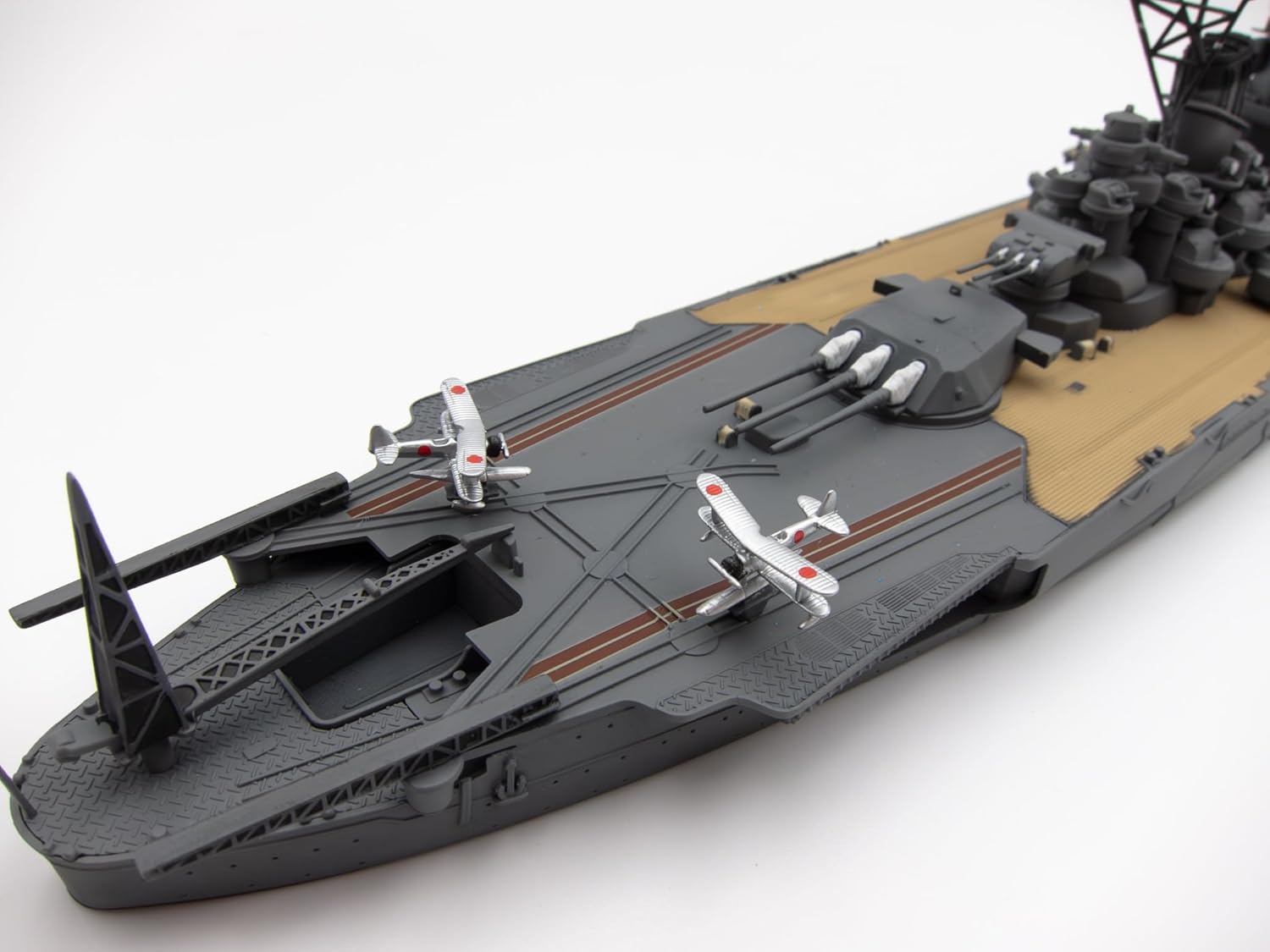 Fujimi 1/700 Special Series No.1 Japanese Navy Battleship Yamato (1941 / Completion Time) - BanzaiHobby