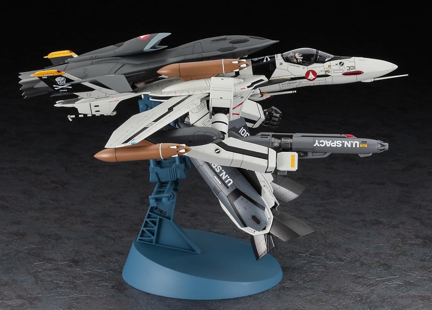 Hasegawa 65889 1/72 VF-0S Gerwalk w/Ghost Macross Zero - BanzaiHobby