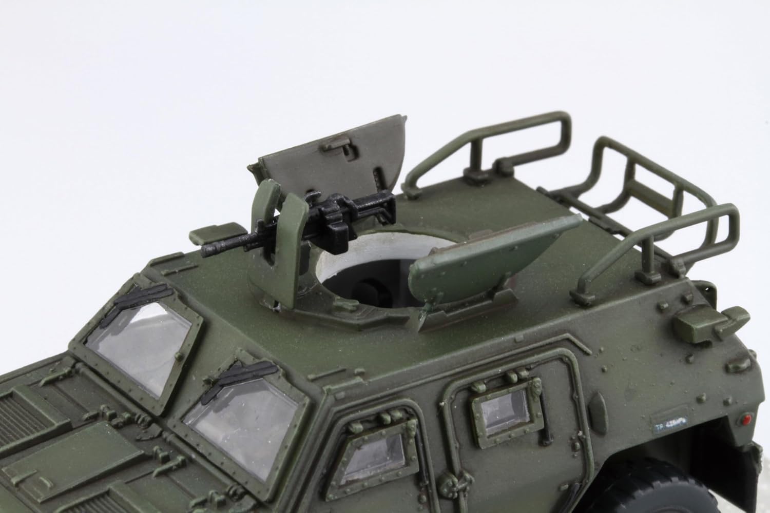 Fujimi ML-14 1/72 Japan Air Self-Defense Force Light Armored Vehicle - Fujimi Banzai Hobby