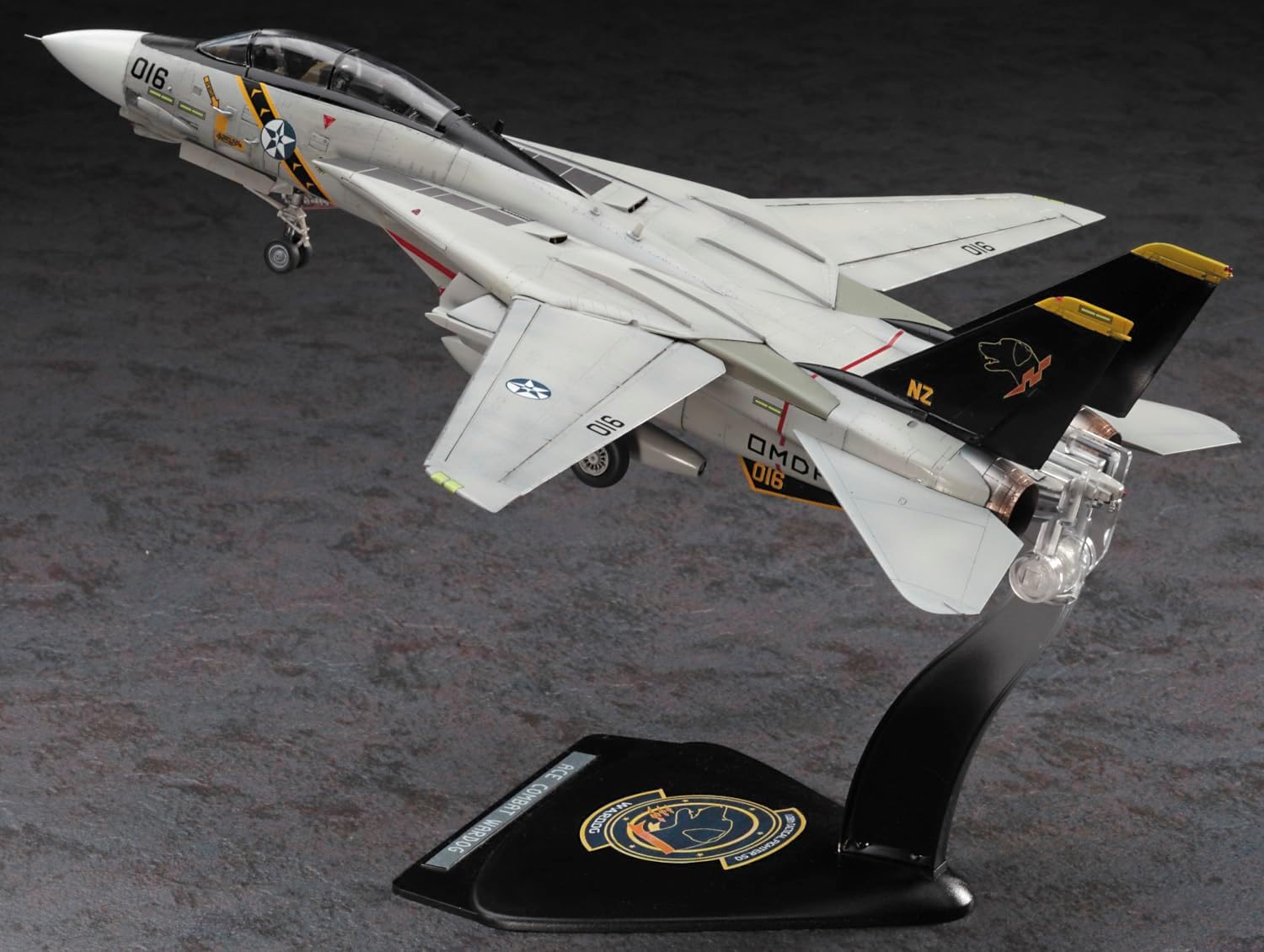 Hasegawa SP616 1/72 Creator Works Series Ace Combat F-14A Tomcat War Dog Corps - BanzaiHobby