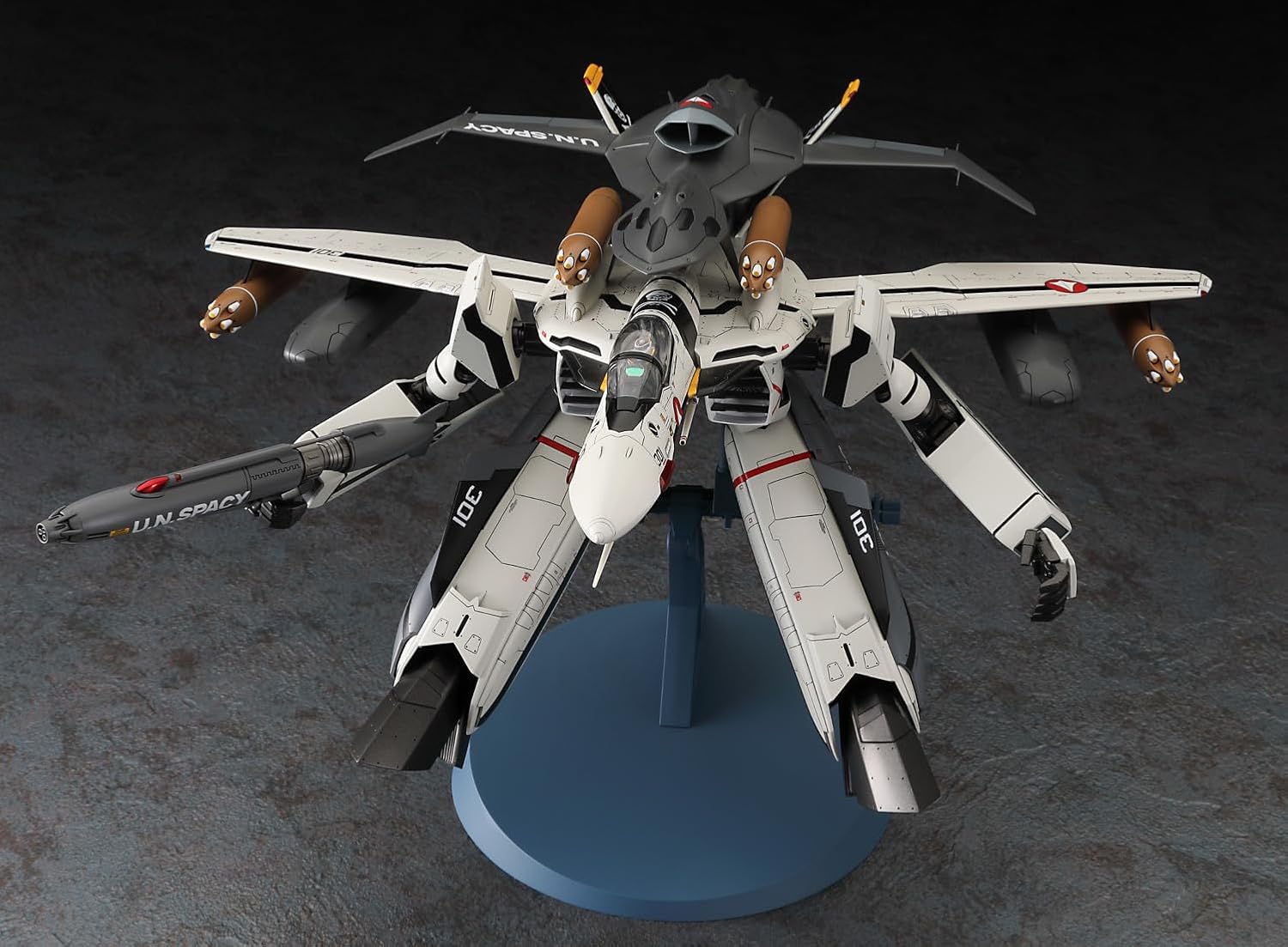 Hasegawa 65889 1/72 VF-0S Gerwalk w/Ghost Macross Zero - BanzaiHobby