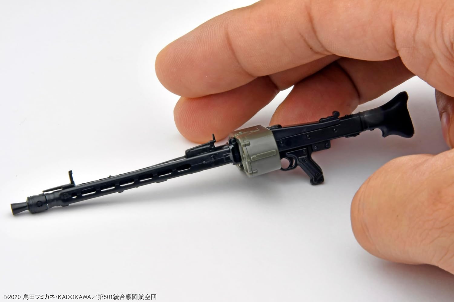 Tomytec Little Armory x Strike Witches LASW02 "Strike Witches ROAD to BERLIN" MG42S Set of 2 - BanzaiHobby