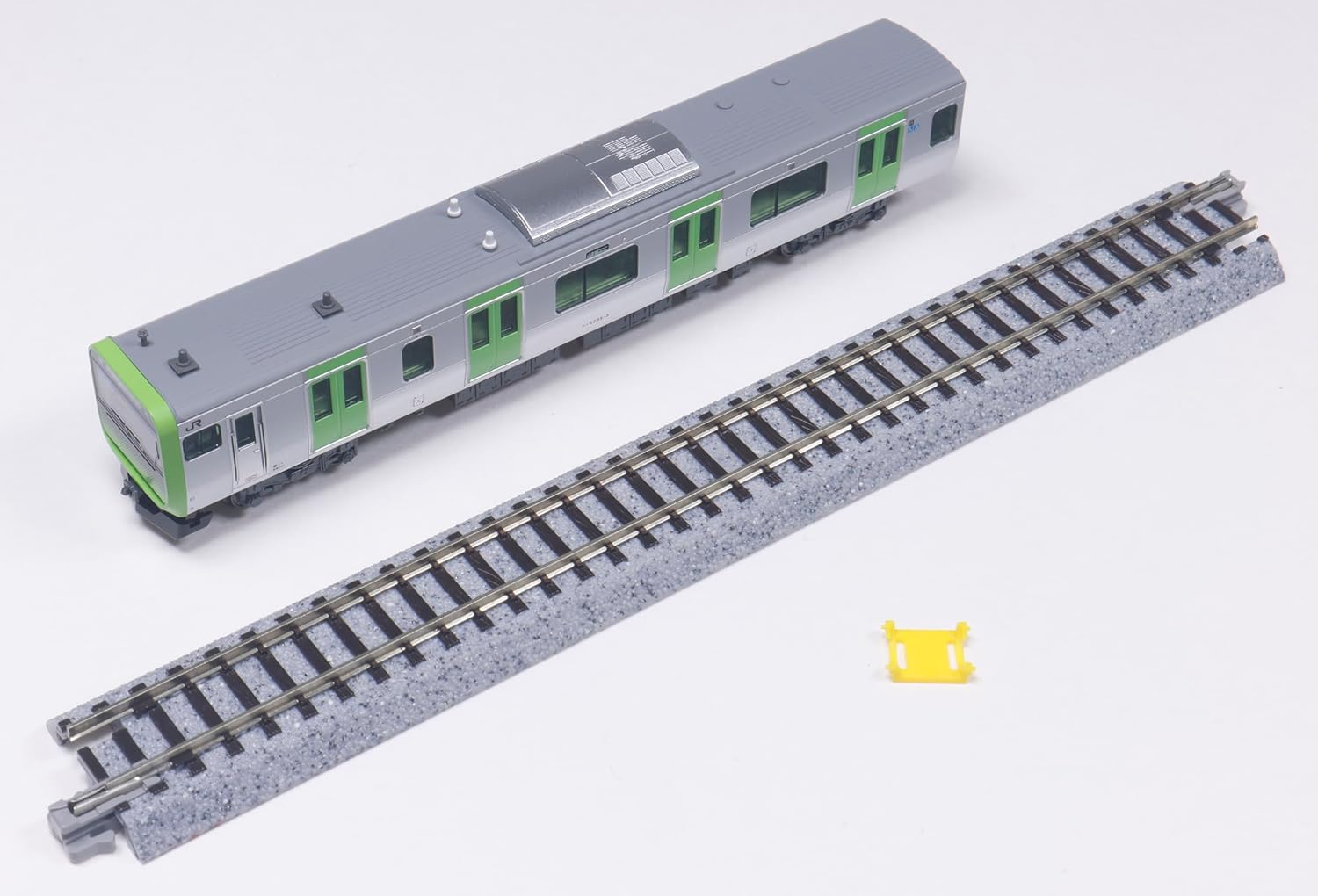 KATO 12-012 N Gauge E235 Series Yamanote Line (An Unforgettable Journey in N-scale)