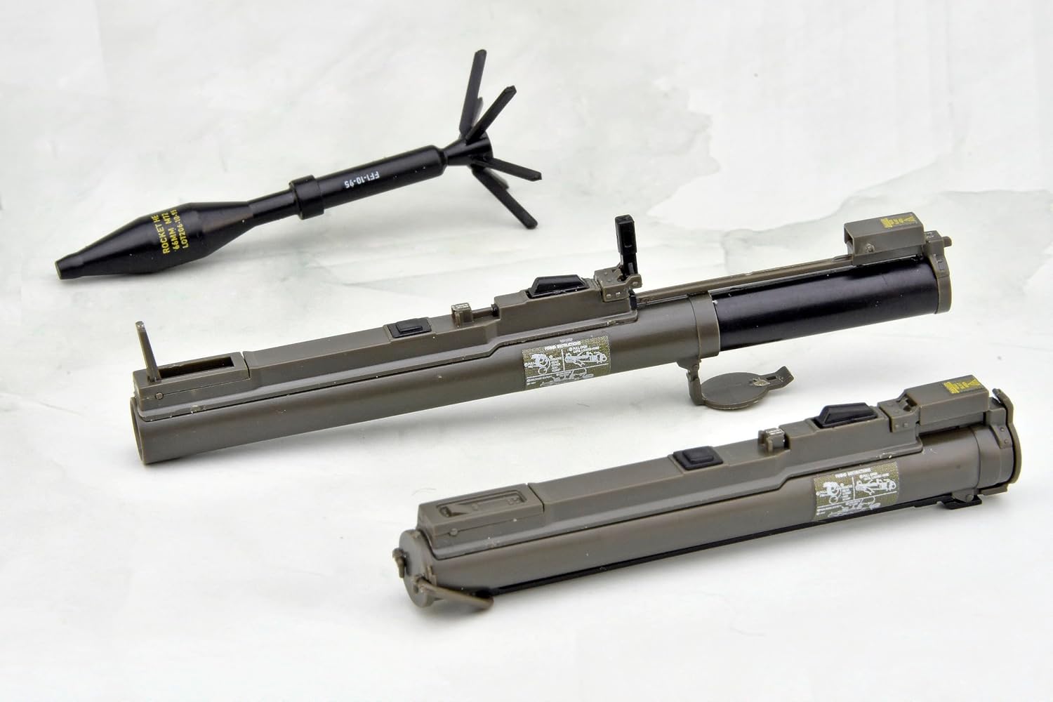 TOMYTEC LA106 Little Armory M72LAW Type - BanzaiHobby