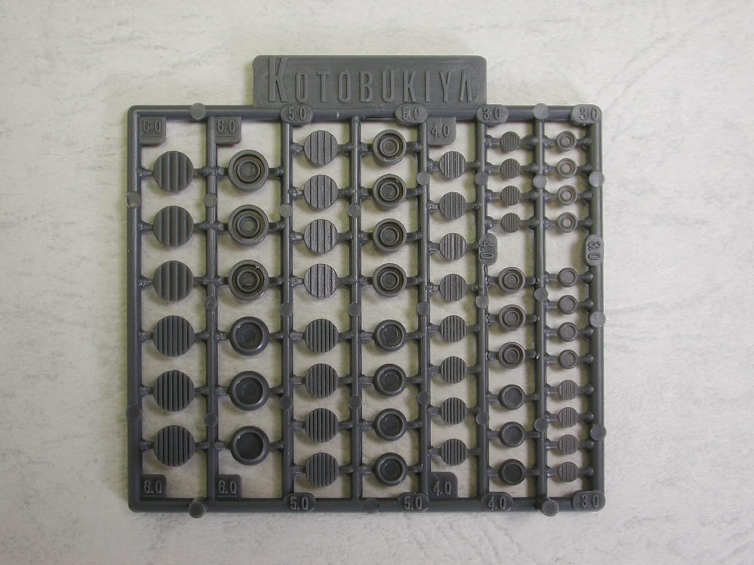 Kotobukiya P120Y M.S.G Modeling Support Goods Plastic Unit P120 Round Mold IV