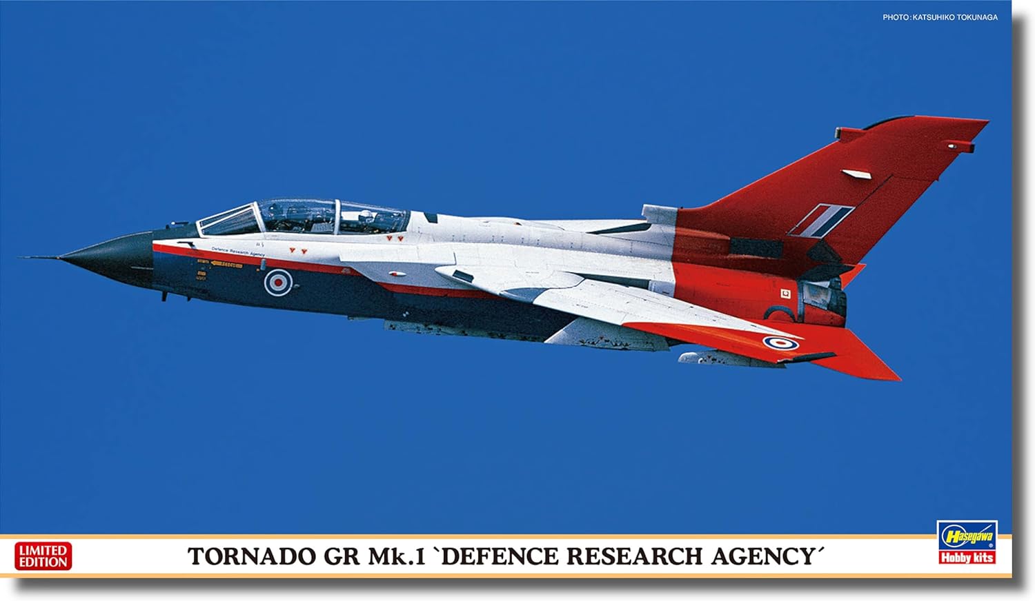 Hasegawa 02456 1/72 Royal Air Force Tornado GR Mk.1 Defense Research Agency - BanzaiHobby