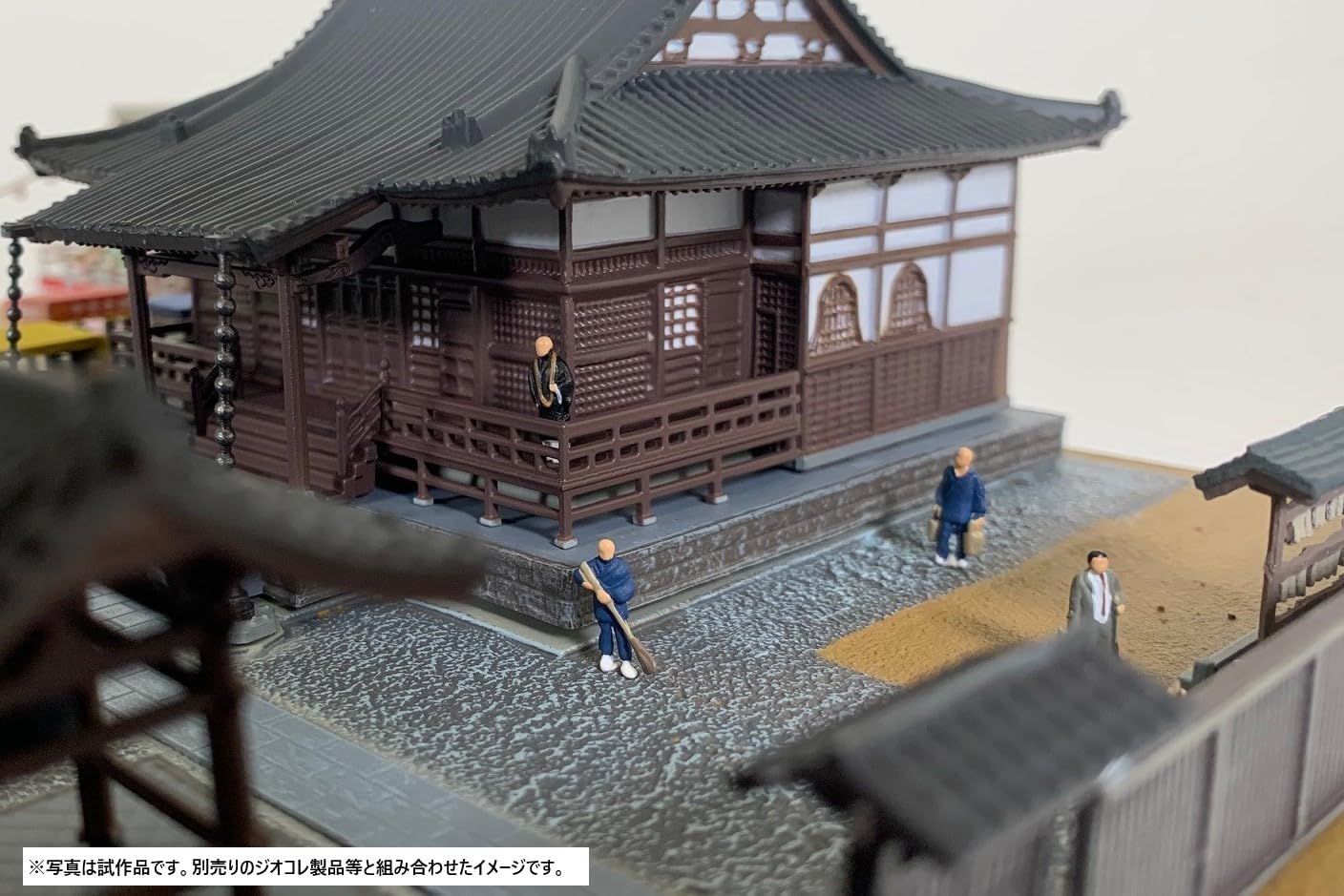 TOMYTEC The Human 143 People of the Temple - BanzaiHobby