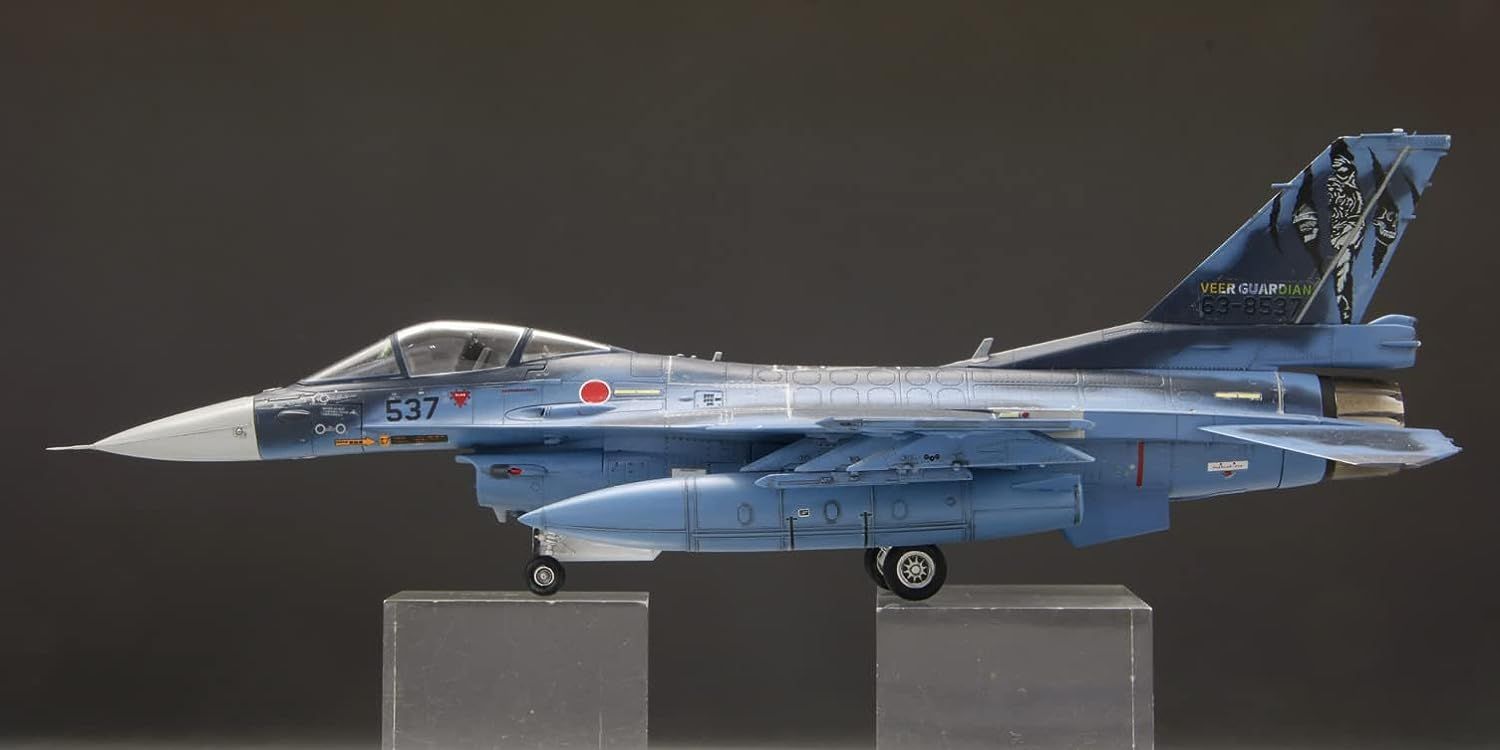 Fine Molds 72848 1/72 Air Self-Defense Force F-2A Fighter Airplane Via Guardian 23 - BanzaiHobby