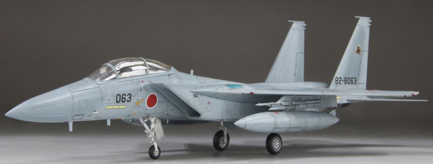 Fine Mold FP52 1/72 Aircraft Series Air Self-Defense Force F-15DJ Fighter Plane - BanzaiHobby