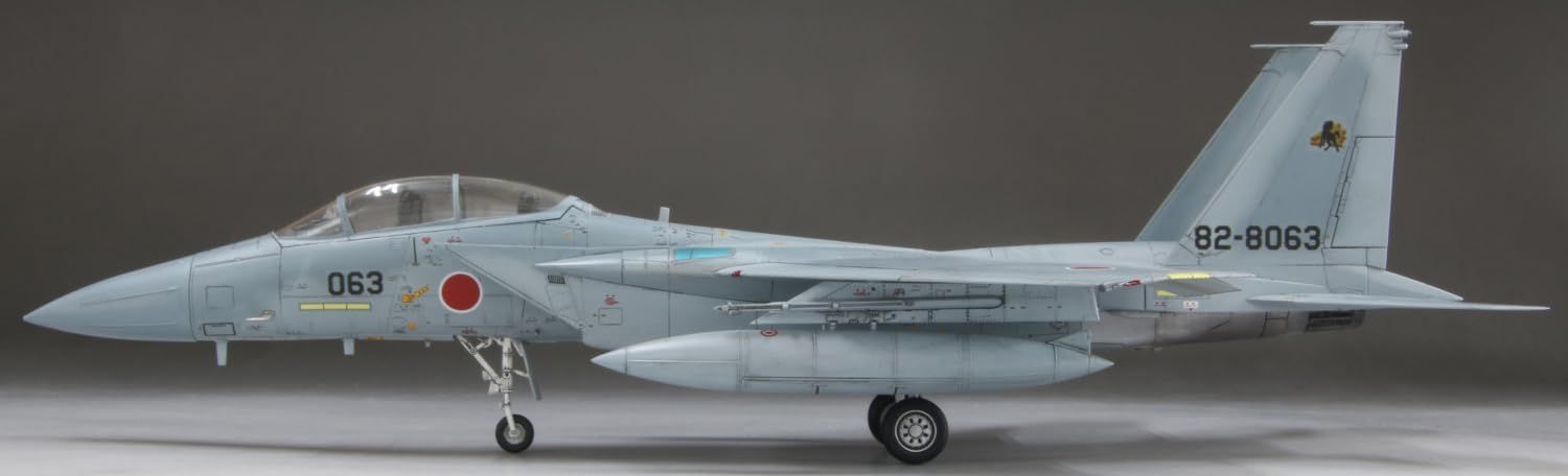 Fine Mold FP52 1/72 Aircraft Series Air Self-Defense Force F-15DJ Fighter Plane - BanzaiHobby