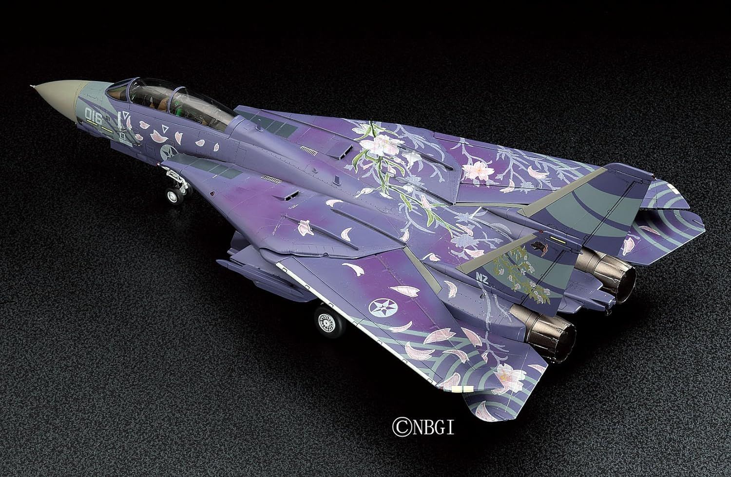 Hasegawa SP291 1/72 Airplane Series F-14D Tomcat Ace Combat Sakura - BanzaiHobby