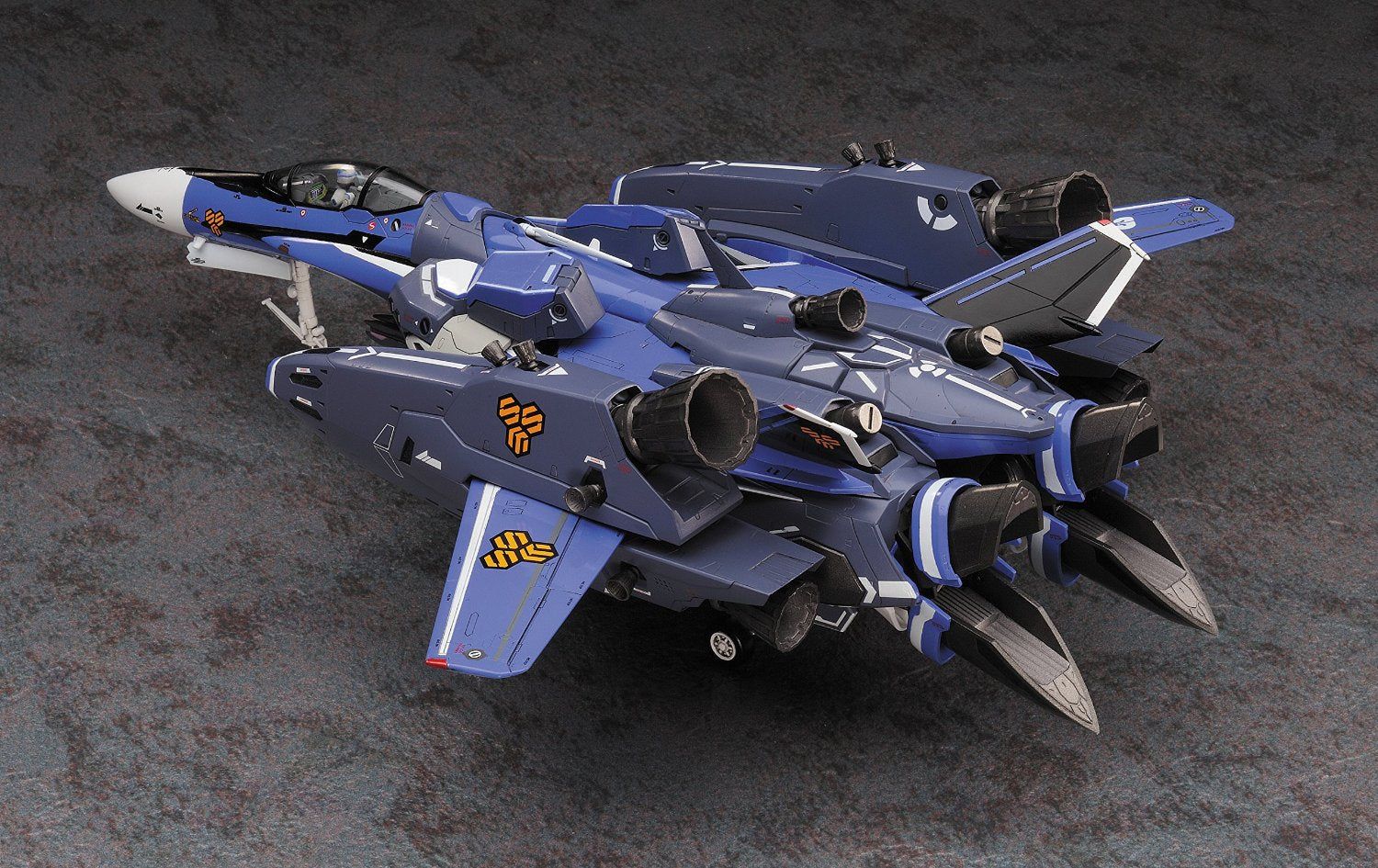 Hasegawa 1/72 VF-25G Super Messiah Macross Frontier - BanzaiHobby