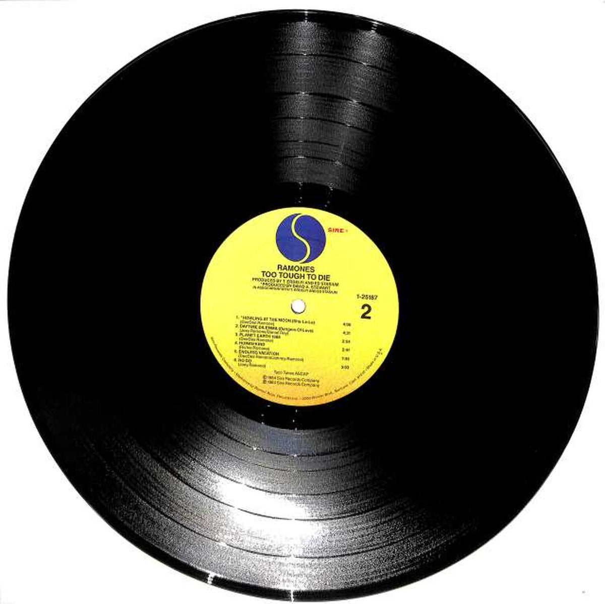 SIRE Ramones "TOO TOUGH TO DIE" 25187-1