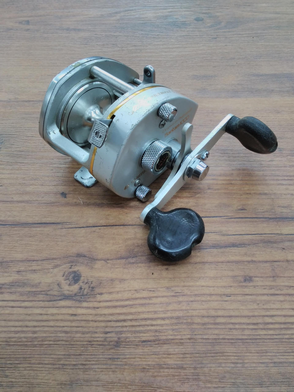 SHIMANO Baitcasting Reel BANTAM1000SG
