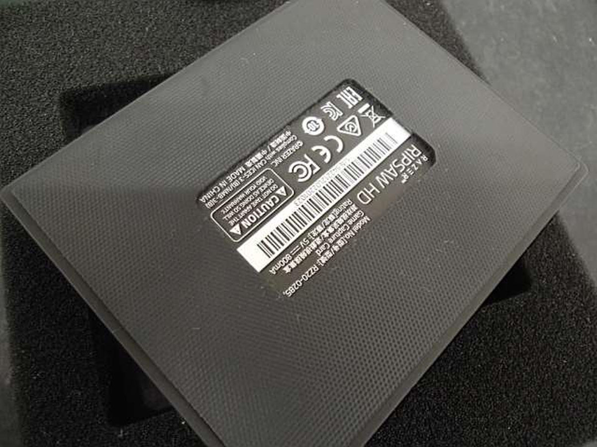 RAZER Video capture device RIPSAW HD