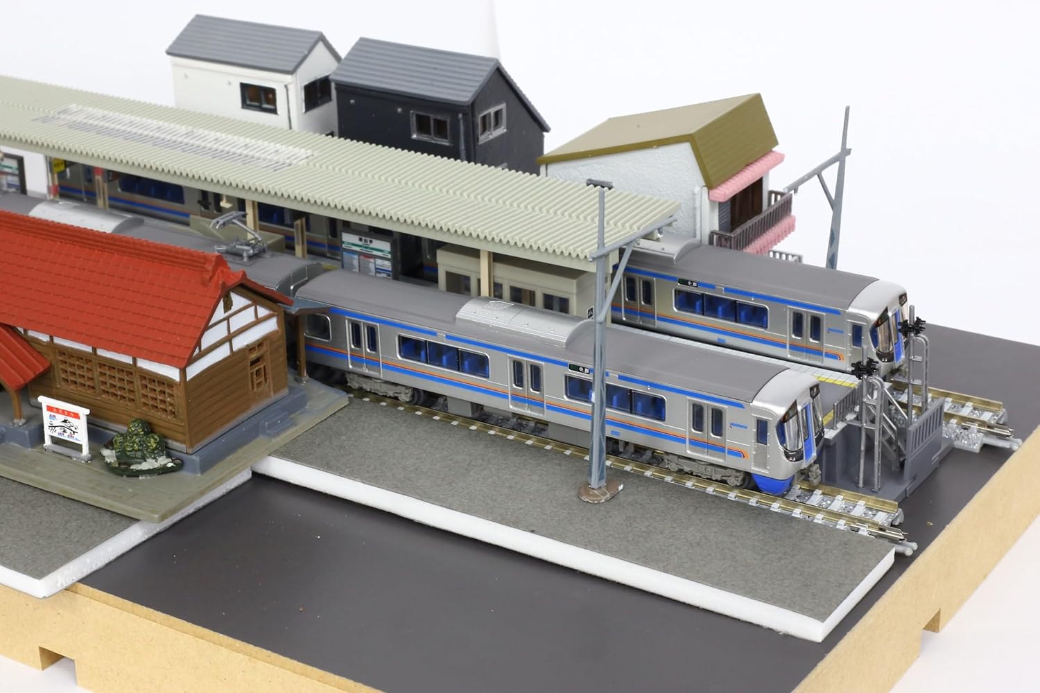 Tomytec Railway Collection MT06 Nishi-Nippon Railway Set of 2 - BanzaiHobby