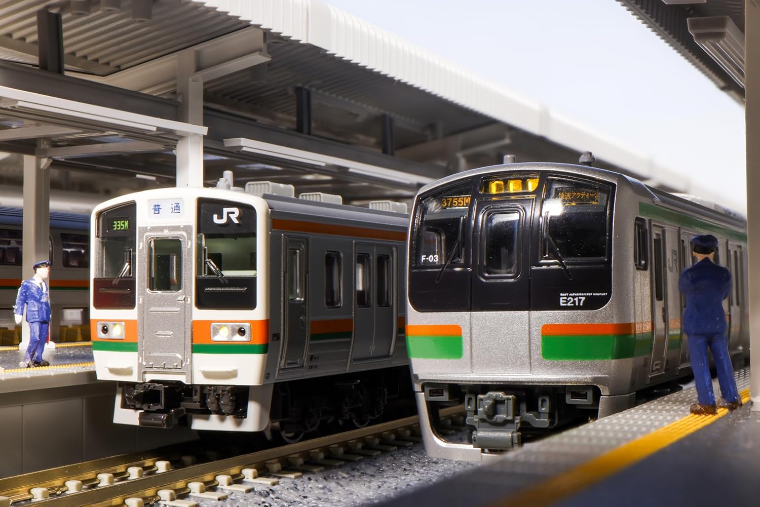 KATO 10-1643 N Gauge E217 Series Tokaido Line 15-Car Set, Special Planning Product - BanzaiHobby