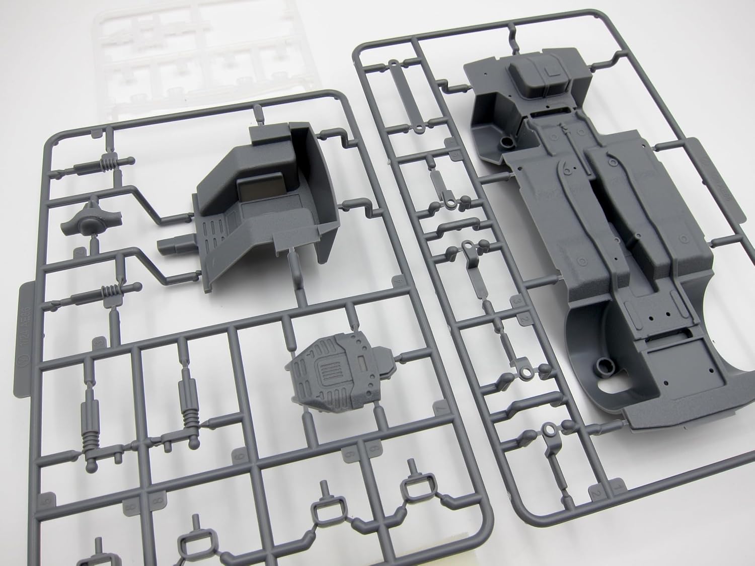 Fujimi ISD-001 1/24 Initial D Series No.001 Early Treno 1600GT APEXAE86 Takumi Fujiwara - BanzaiHobby
