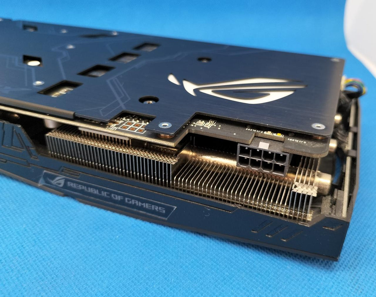 ASUS Graphics Board: STRIX-GTX1070-O8G-GAMING