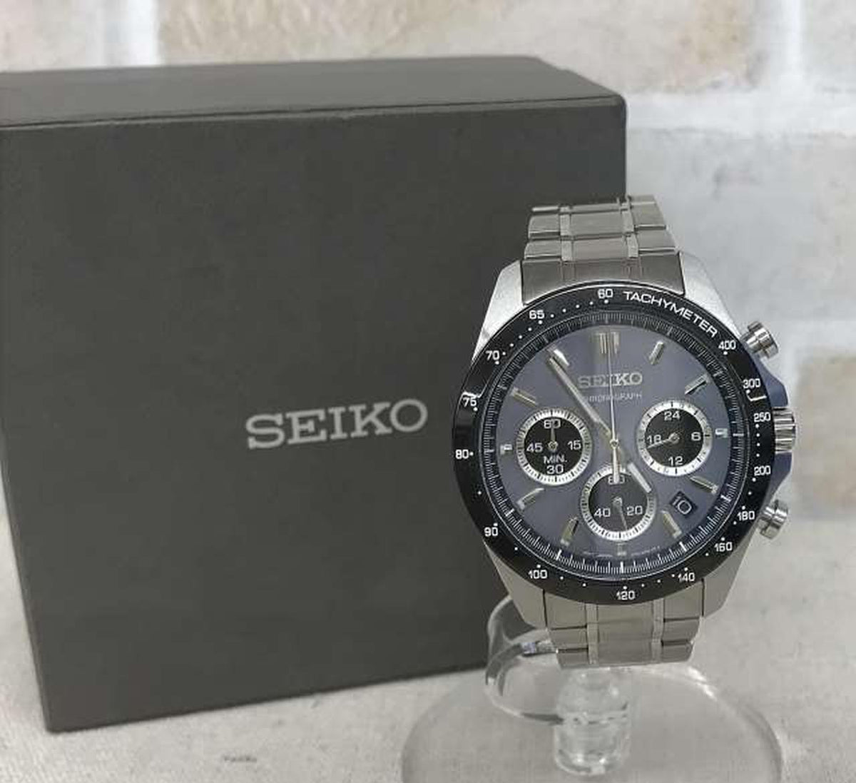SEIKO Quartz Wristwatch 8T63-00D0