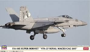 Hasegawa 1/72 F/A-18E Super Hornet `VFA-27 Royal Maces CAG 2017` - BanzaiHobby