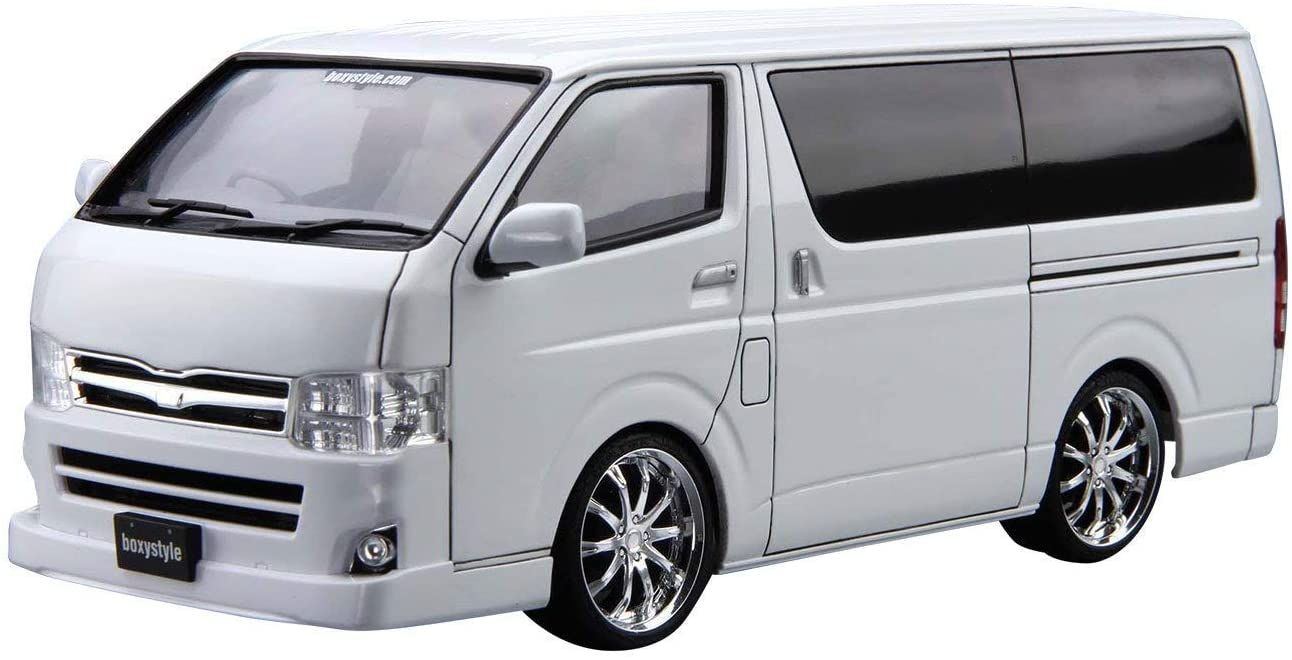 Aoshima Boxystyle TRH200V Hiace Super GL `10 - BanzaiHobby
