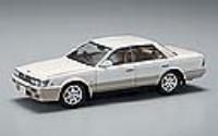 Aoshima C33 LAUREL MEDALIST CLUB-L '91(WITH ENGINE) - BanzaiHobby