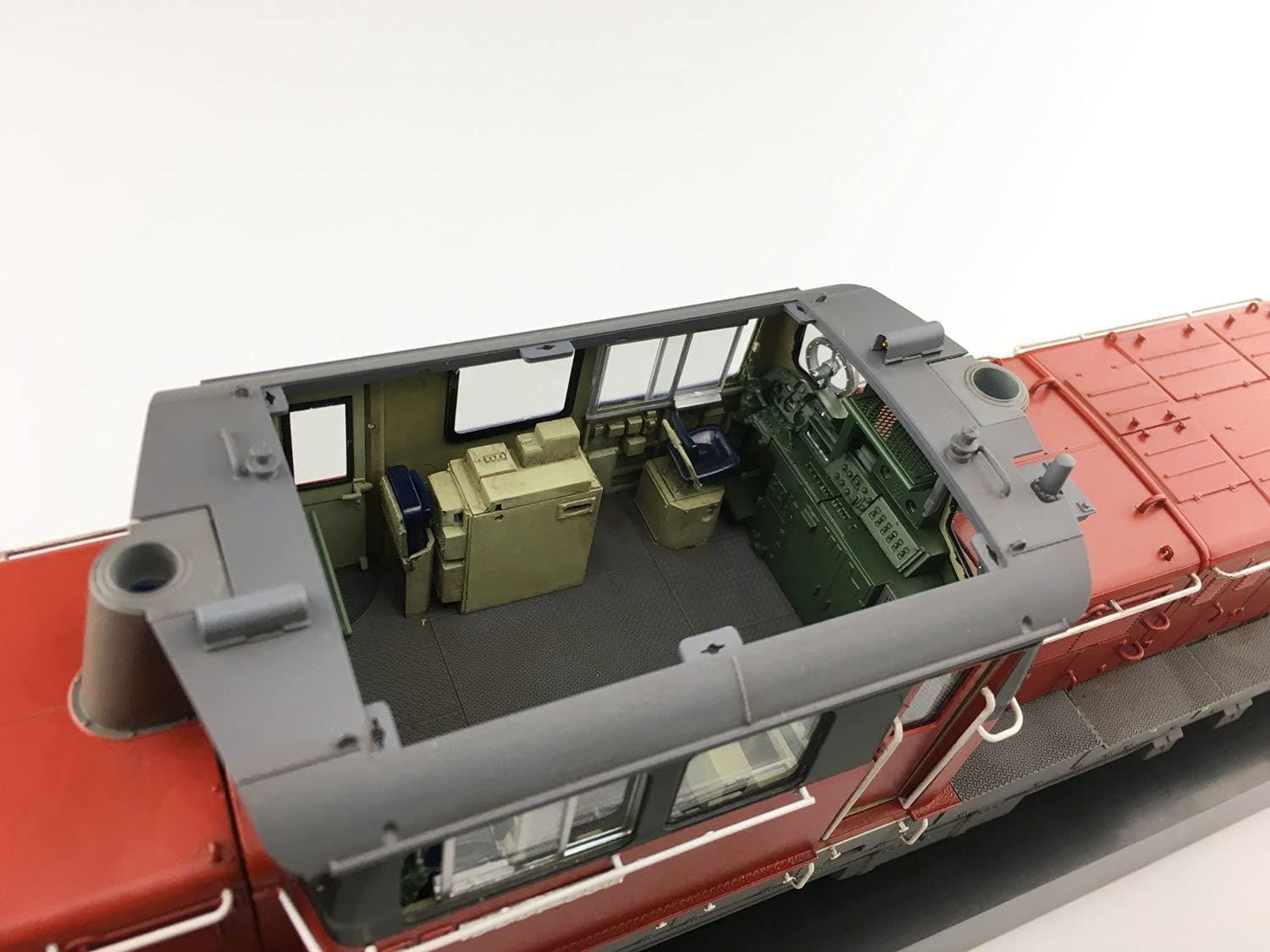 Aoshima Diesel Locomotive DD51 J.R.F. A Renewed Type - BanzaiHobby