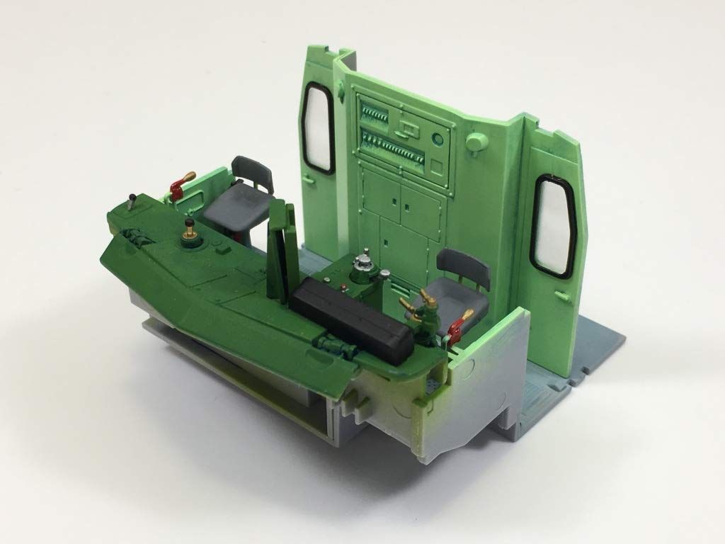 Aoshima Electric Locomotive Type EF66 Late Type - BanzaiHobby