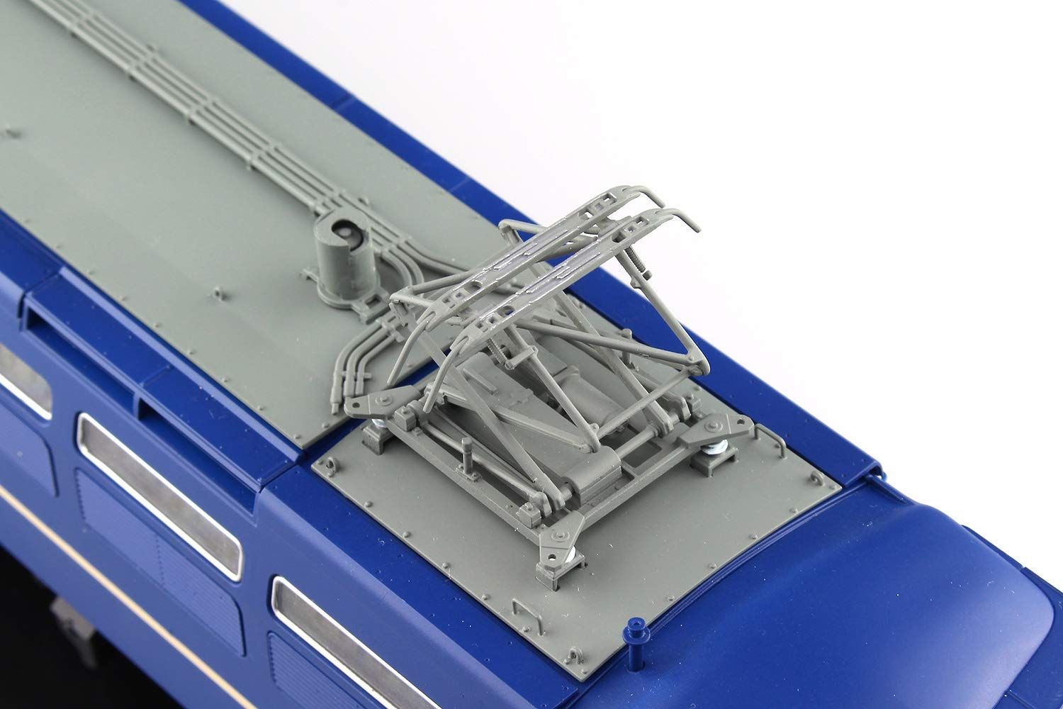 Aoshima Electric Locomotive Type EF66 Late Type - BanzaiHobby