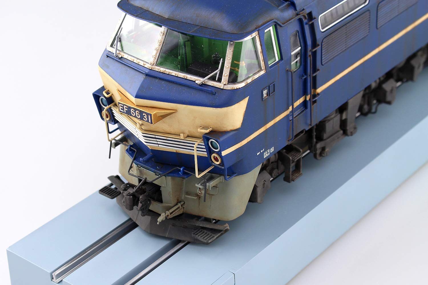 Aoshima Electric Locomotive Type EF66 Late Type - BanzaiHobby