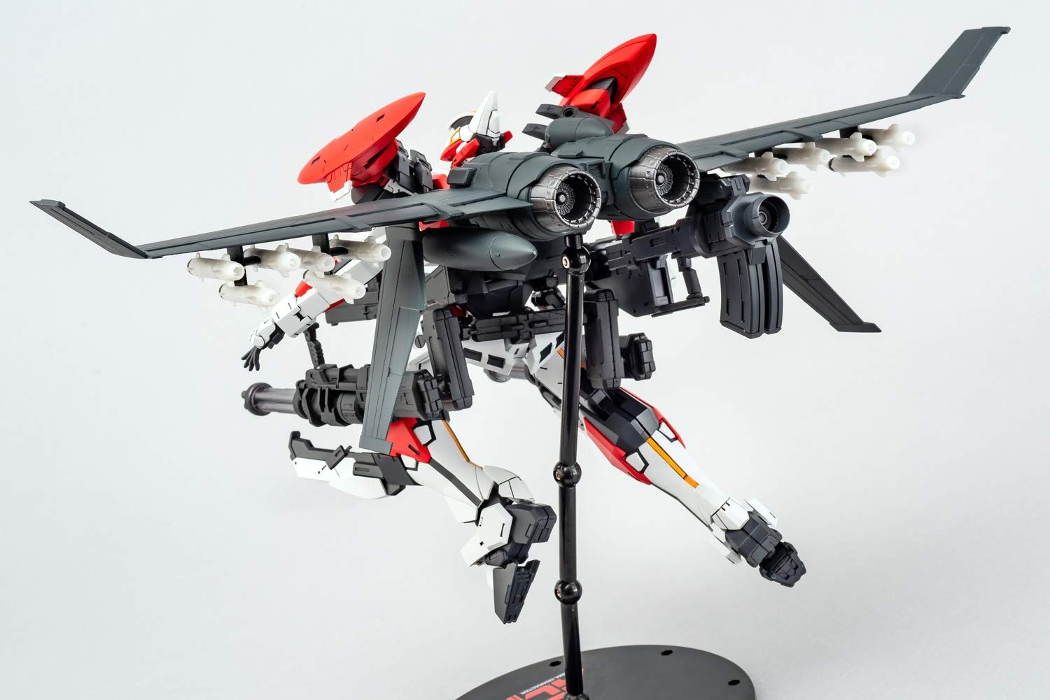 Aoshima Full Metal Panic! IV ARX-8 Laevatein Final Battle Type - BanzaiHobby