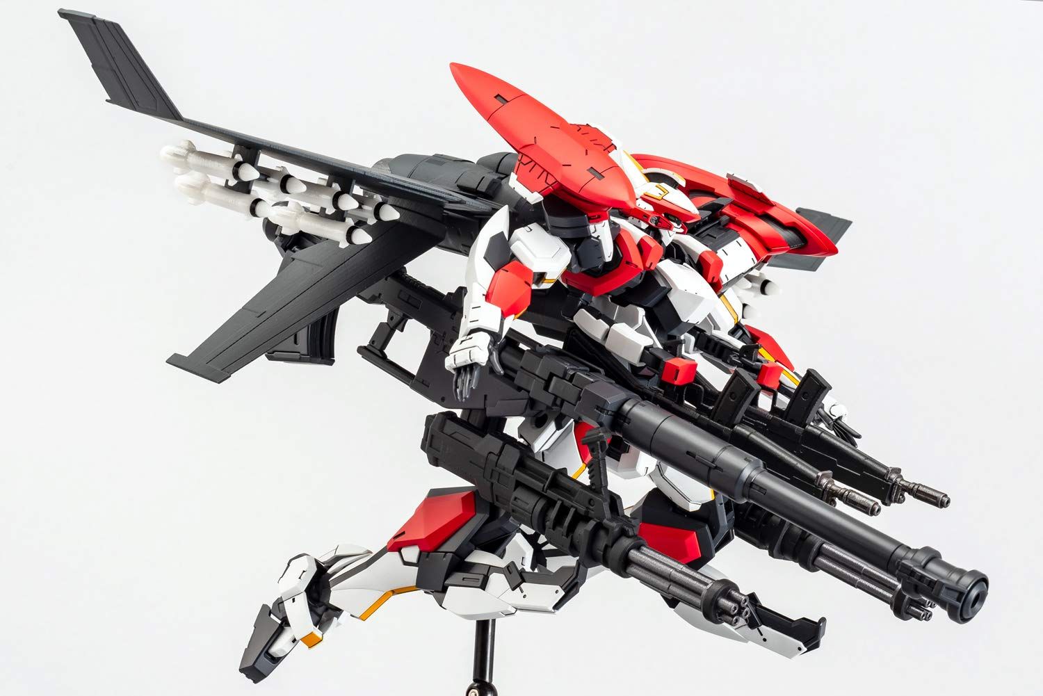 Aoshima Full Metal Panic! IV ARX-8 Laevatein Final Battle Type - BanzaiHobby