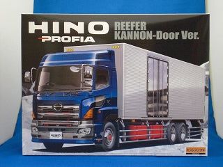Aoshima Hino Profia Side double door Type - BanzaiHobby