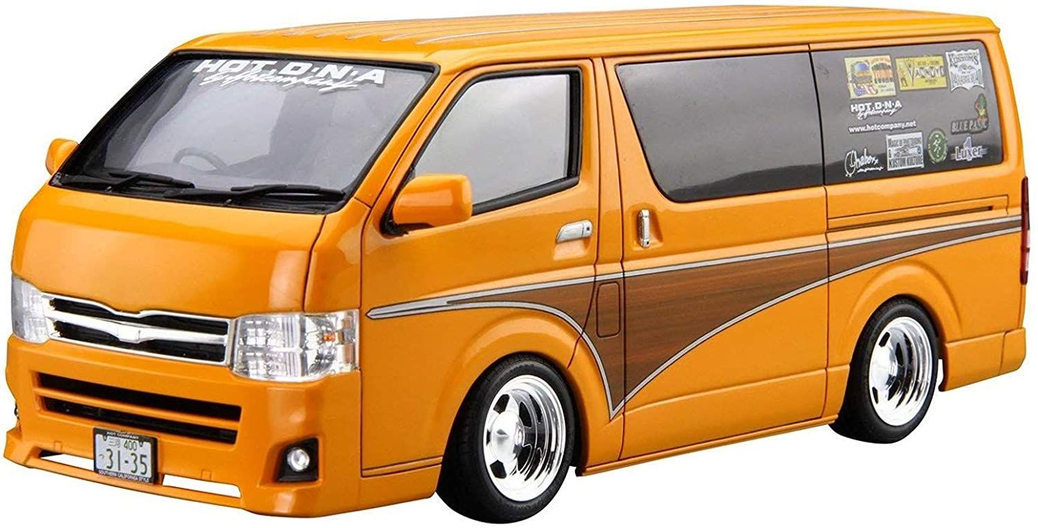 Aoshima Hotcompany TRH200V Hiace `12 (Toyota) - BanzaiHobby