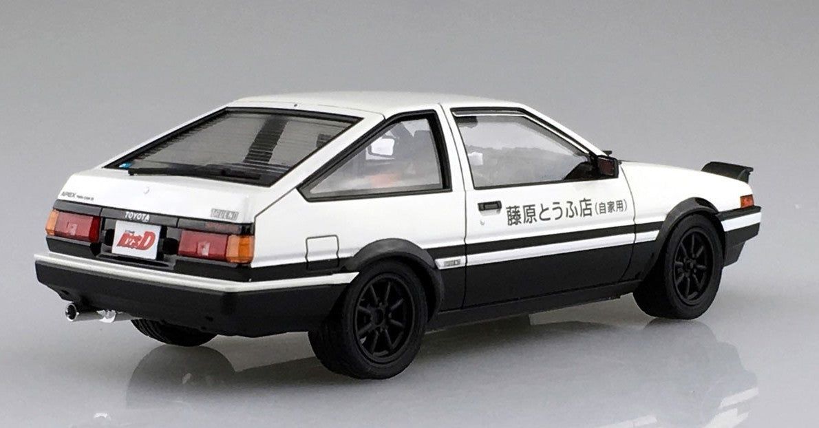 Aoshima Initial D Takumi Fujiwara AE86 Trueno Project D Specification - BanzaiHobby
