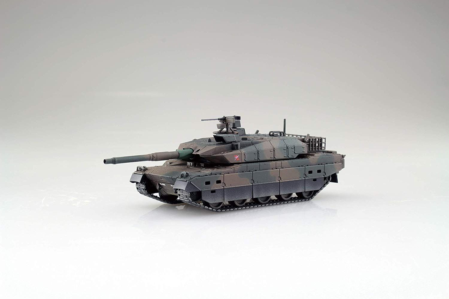 Aoshima JGSDF Type 10 Tank - BanzaiHobby